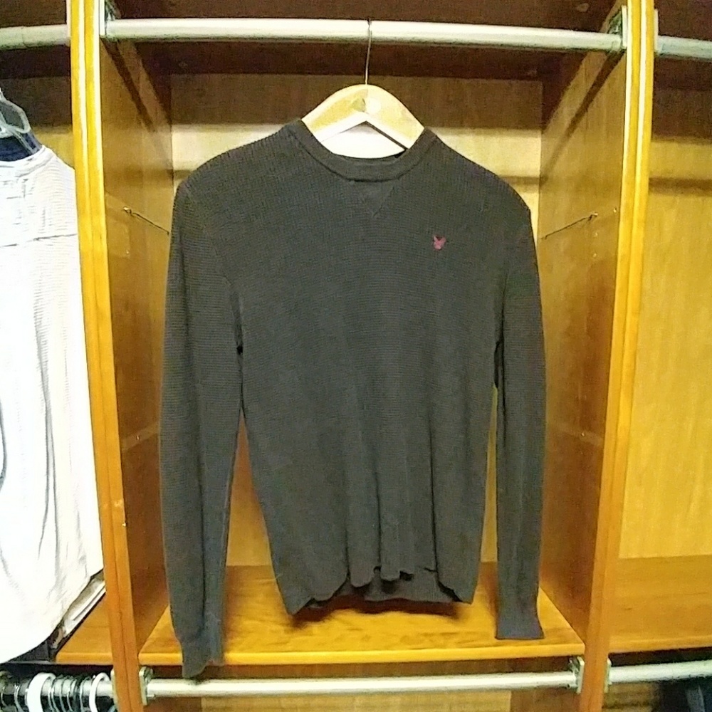 Long sleeved waffle knit crewneck shirt